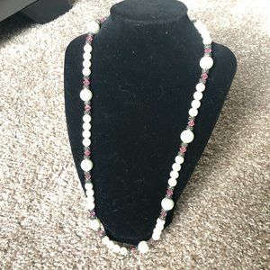 White and Pink Beaded Necklace